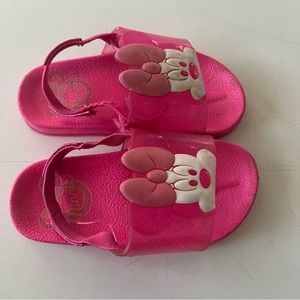 Girls Minnie Mouse Sandals size 7-8